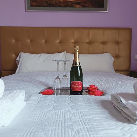Hotel Llar De Capitans Masnou Kültér fotó