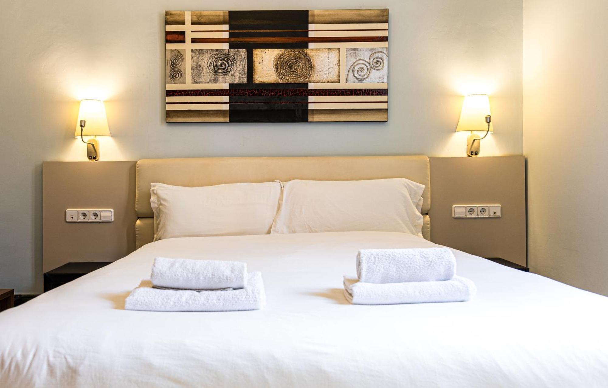 Hotel Llar De Capitans Masnou Kültér fotó