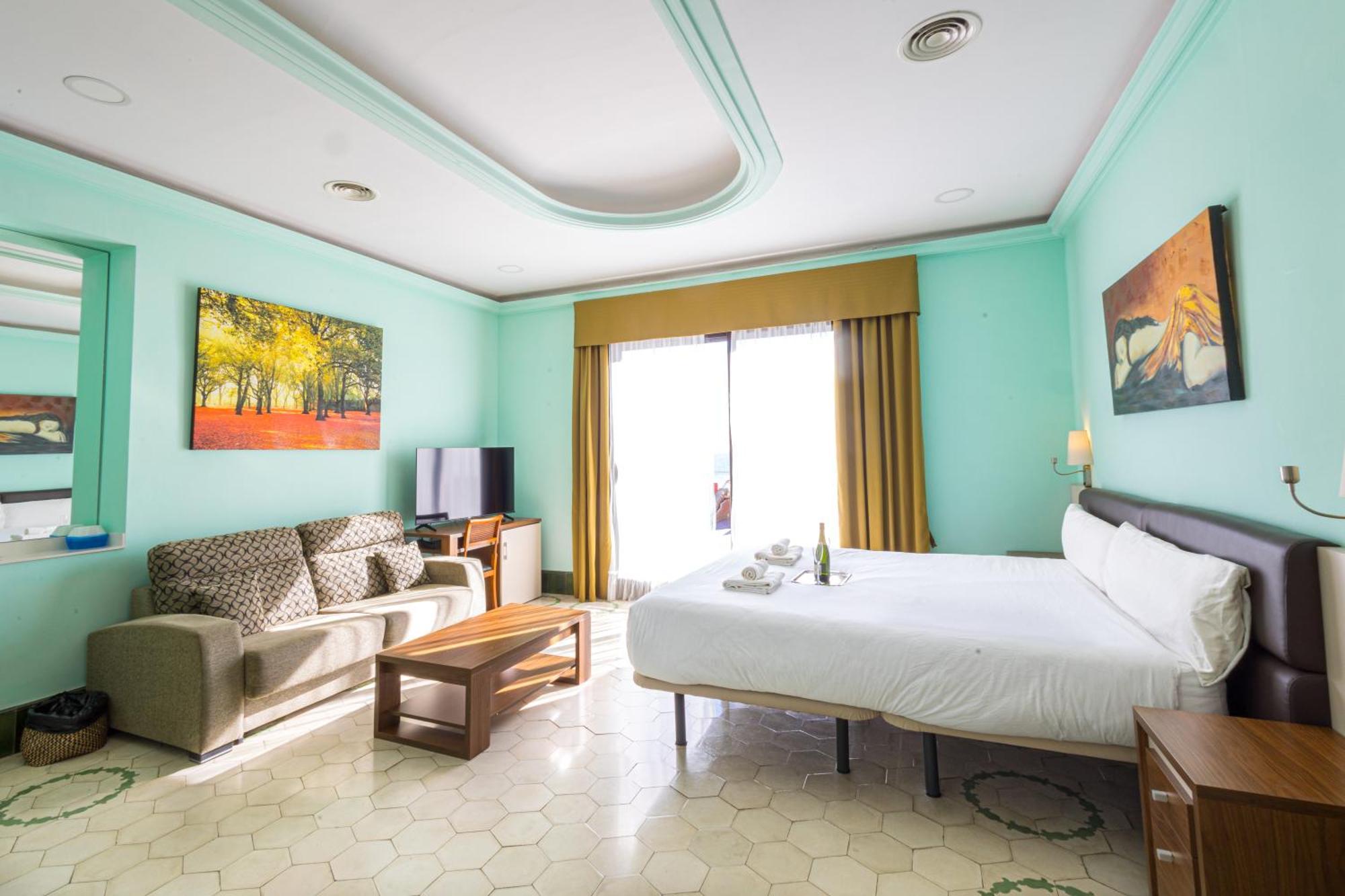 Hotel Llar De Capitans Masnou Kültér fotó